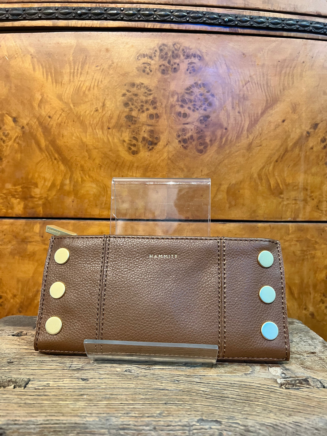 110 North Mahogany Pebble